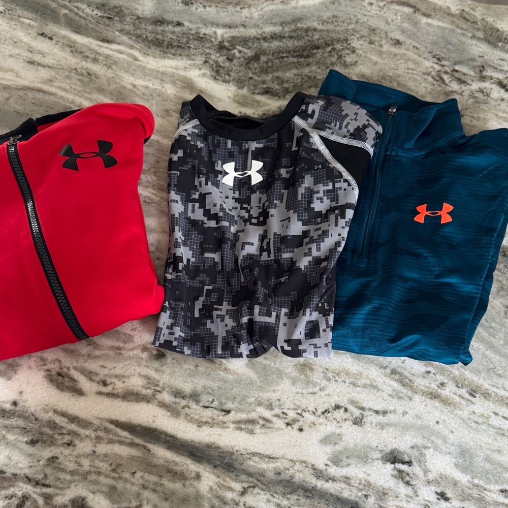 Large Under Armour Bundle